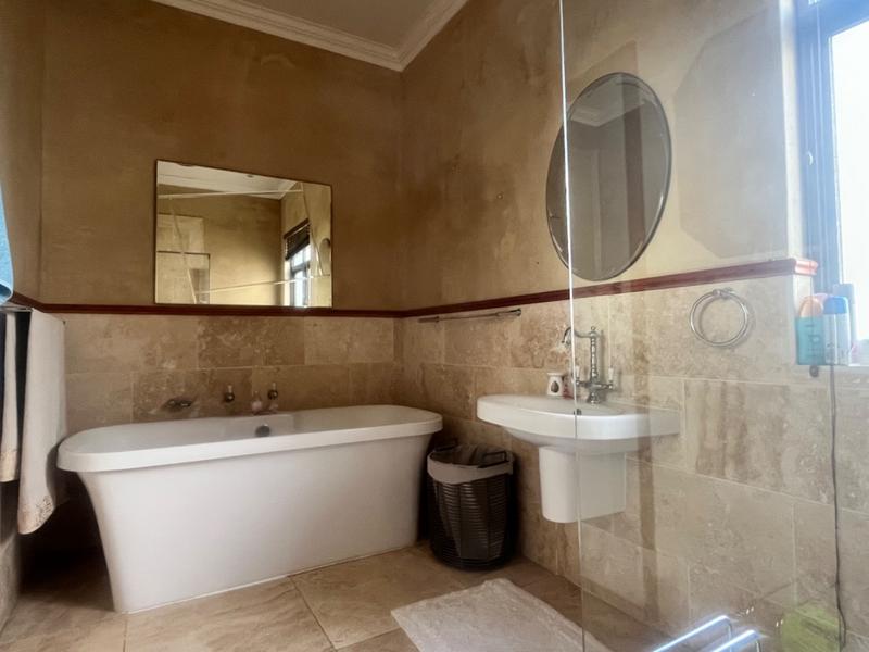 3 Bedroom Property for Sale in Linkside Western Cape